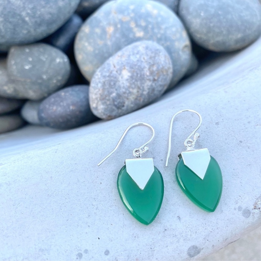 SUNDANCE green onyx earrings sterling silver gemstone birthstone stone gem gift